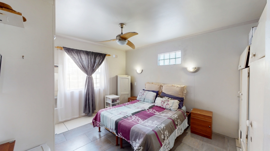 3 Bedroom Property for Sale in Rondevlei Park Western Cape